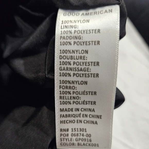 Good American Cropped Hooded Puffer Jacket SZ 7(4XL) - Picture 4 of 6